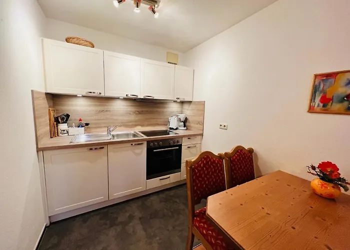 Hoffmann Mit דירה *